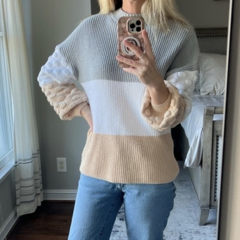 NWOT Colorblock Knit Balloon Sleeve Sweater Gray, White, Pink